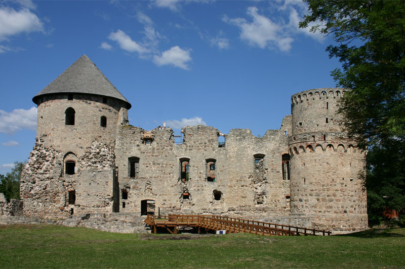 Attēls:Cesu ordena mestra rezidence Cesis.jpg