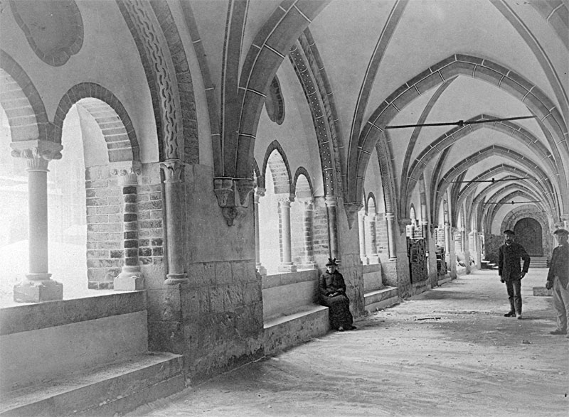 Attēls:Doms-Krusteja 19gs pec atjaunosanas.jpg