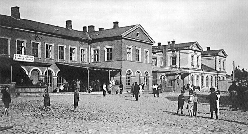 Attēls:Daugavpils dzelzcela stacija-20gs sakums.jpg